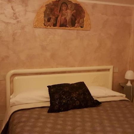 La Casetta Dei Desideri Poggio Bustone Buitenkant foto