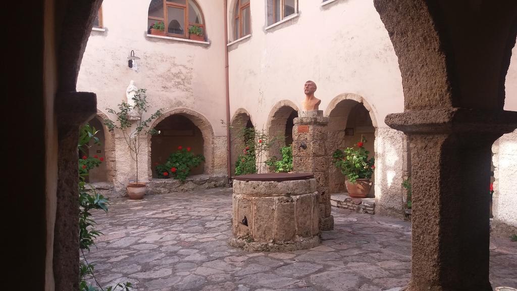 La Casetta Dei Desideri Poggio Bustone Buitenkant foto
