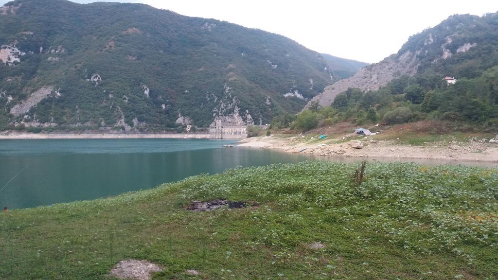 La Casetta Dei Desideri Poggio Bustone Buitenkant foto
