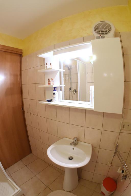 La Casetta Dei Desideri Poggio Bustone Buitenkant foto