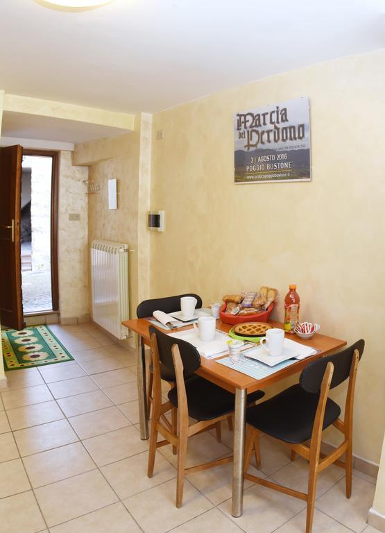 La Casetta Dei Desideri Poggio Bustone Buitenkant foto