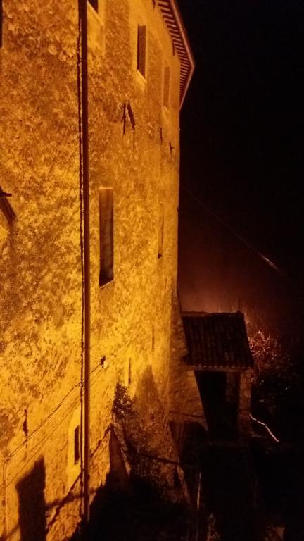 La Casetta Dei Desideri Poggio Bustone Buitenkant foto